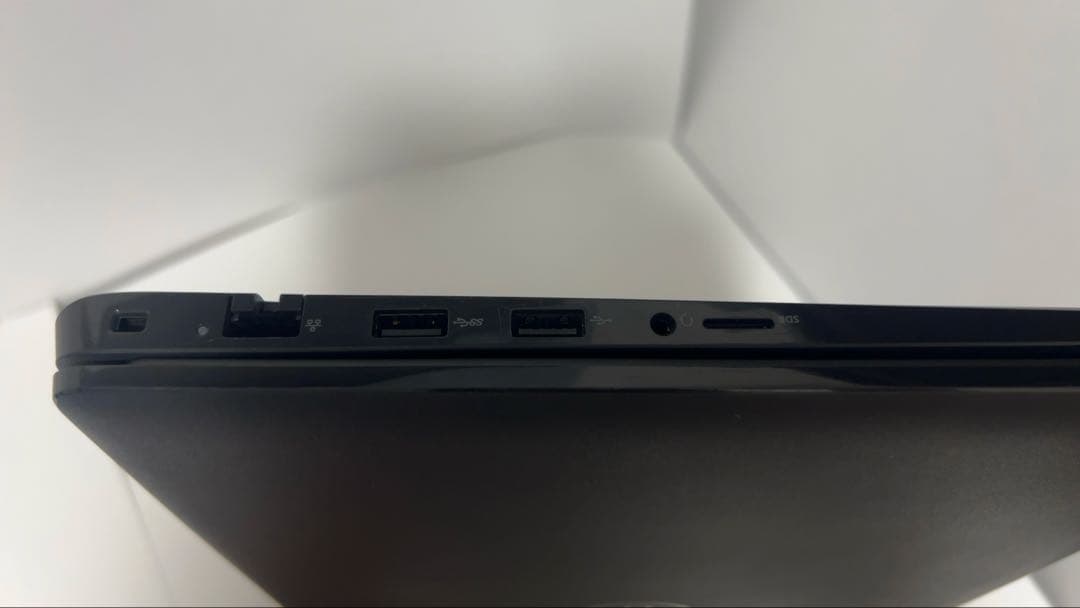 リ*ン様 i7 32GB 中古ノートパソコン Latitude 3520