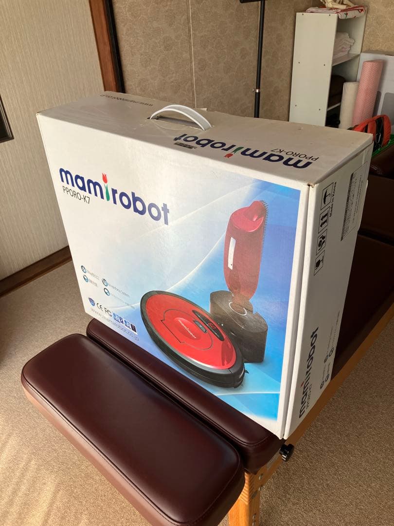 未使用品になります。 倉庫保管の為、箱に擦れ汚れがあります。