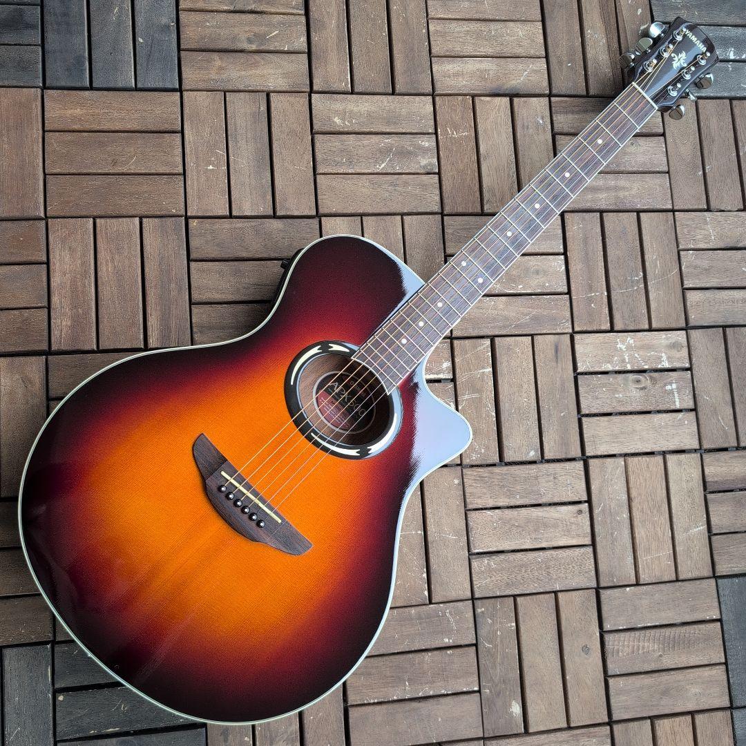 YAMAHA エレアコ APX500 OVS サンバースト！