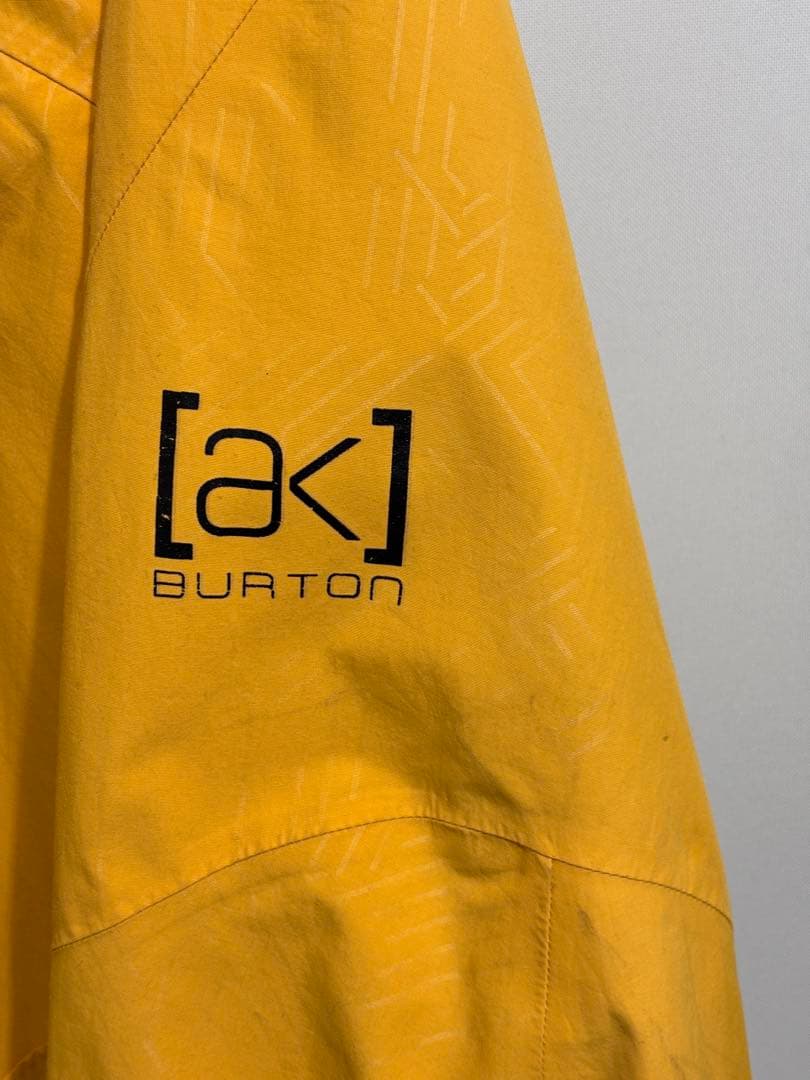 Burton akスノーボードジャケットXLサイズ&BurtonパンツLサイズ