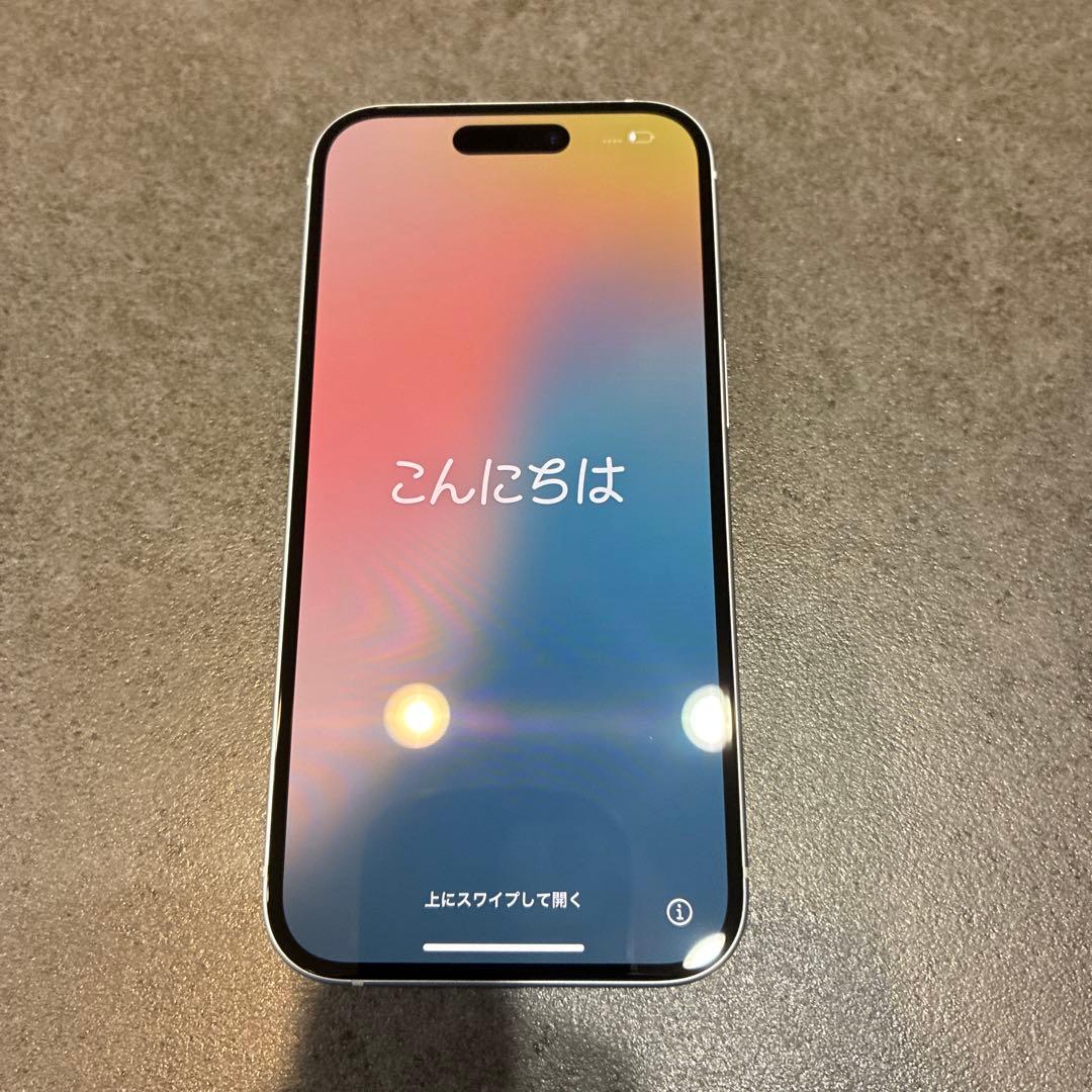 iPhone15 ブルー　本体　128GB