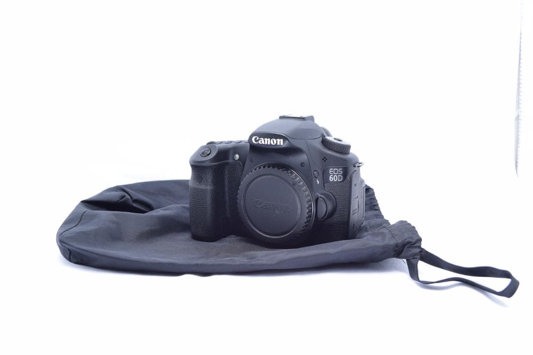 Canon EOS 60D デジタル一眼 レンズ2本付き　おまけ、バック付き!!