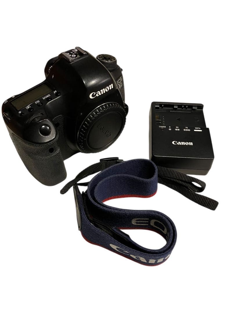 キャノンCanon 6D デジタル一眼レフ フルサイズ　本体バッテリーチャー