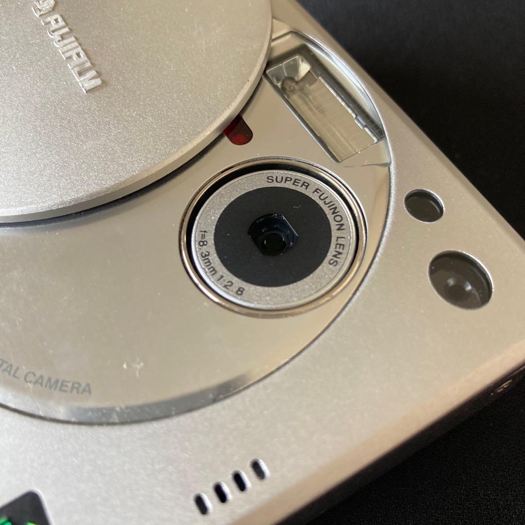 FUJIFILM finepix 50i CCDセンサー コンデジ