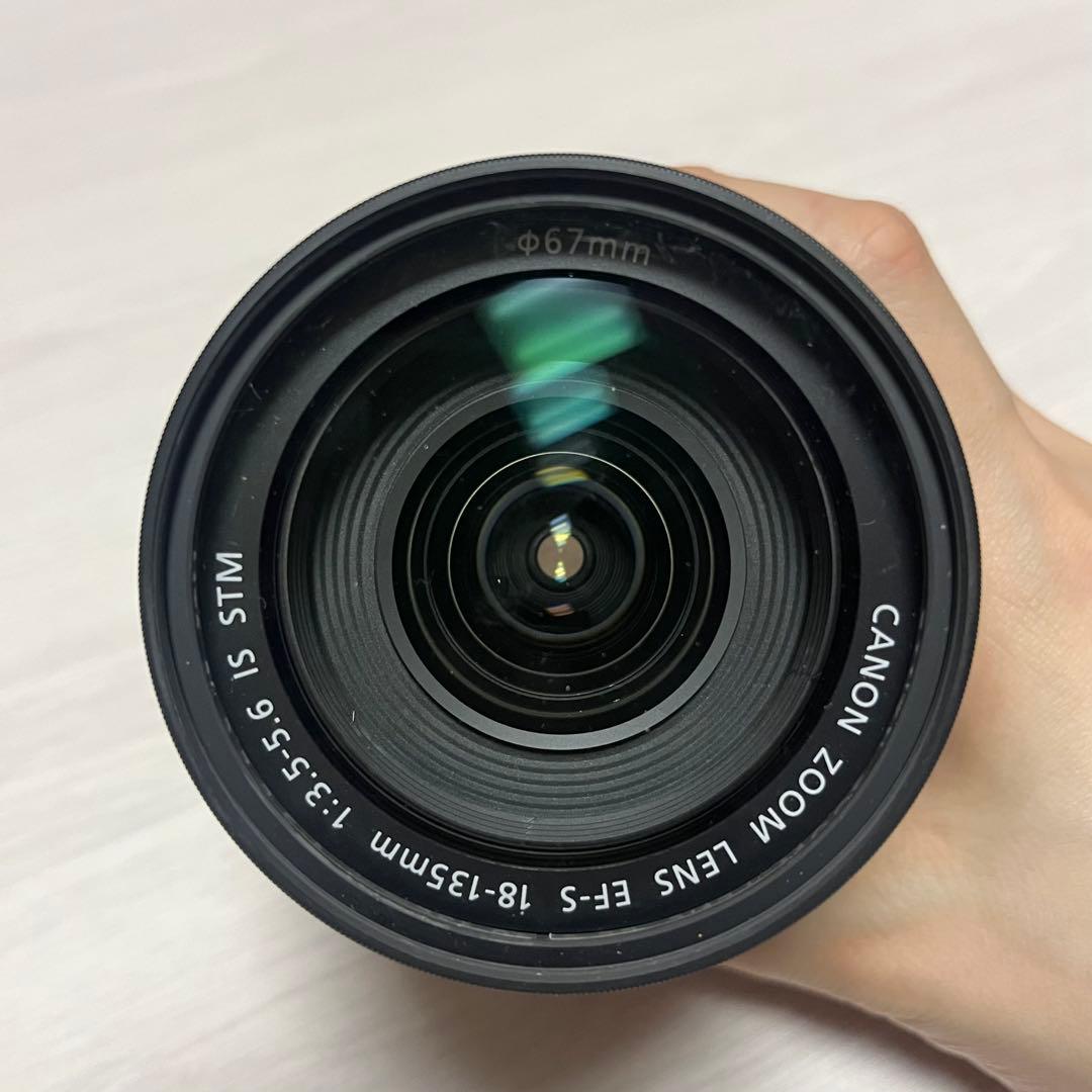 Canon EF-S 18-135mm ズームレンズ　プロテクター付き