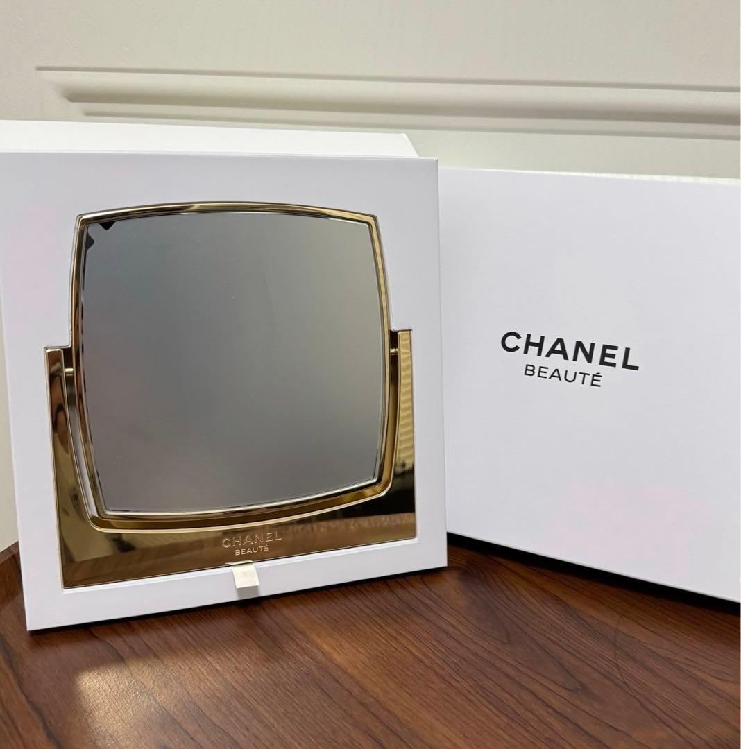 シャネル　ノベルティ　スタンドミラー　両面ミラー