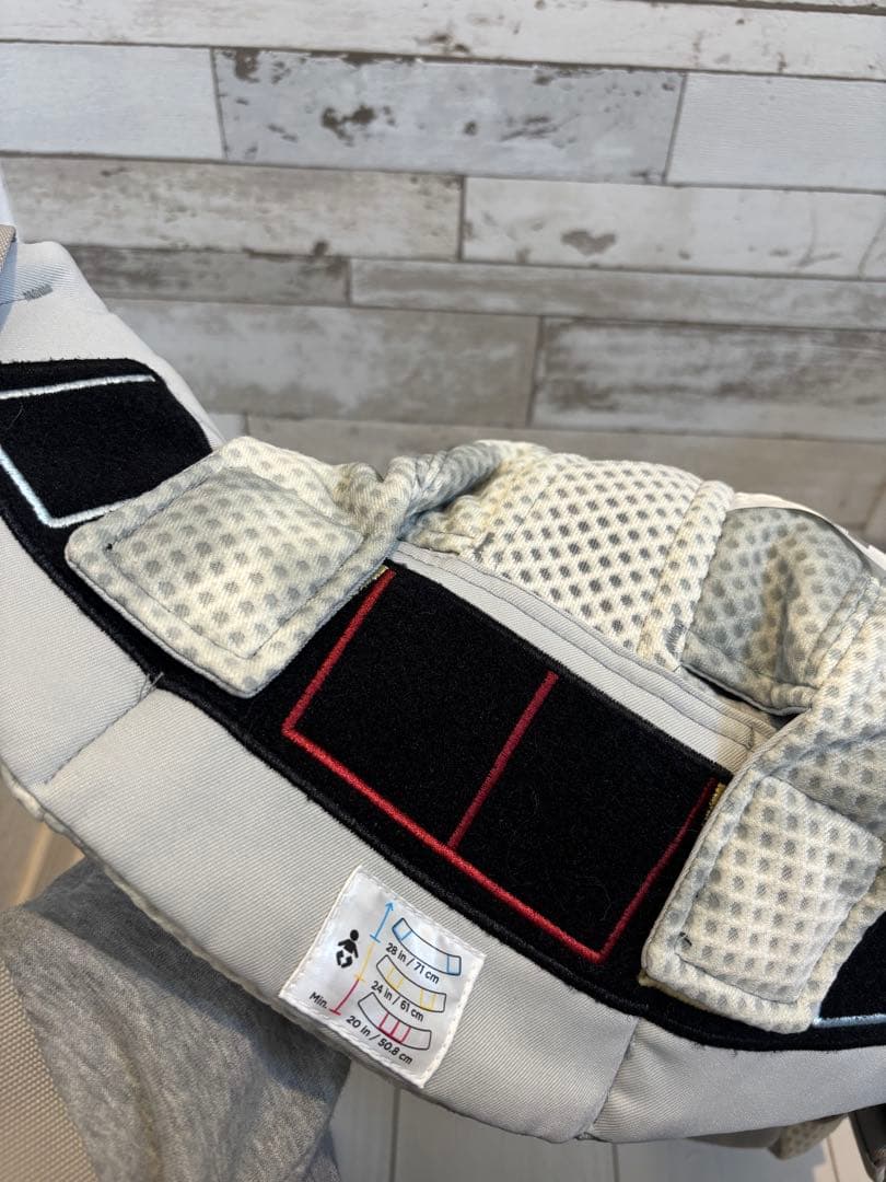 ergobaby OMNI breeze オムニブリーズ タイダイグレー