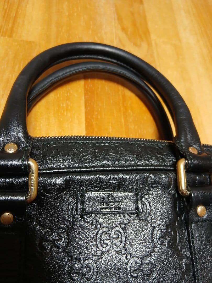 最終価格です！ GUCCIビジネスバッグ　ブラック　シマ　GG柄