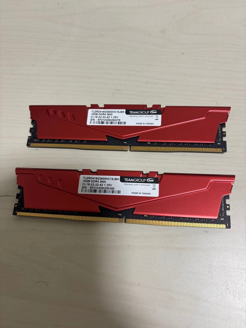 メモリー TEAMGROUP 32GB(16GB x2) DDR4 3600MHz