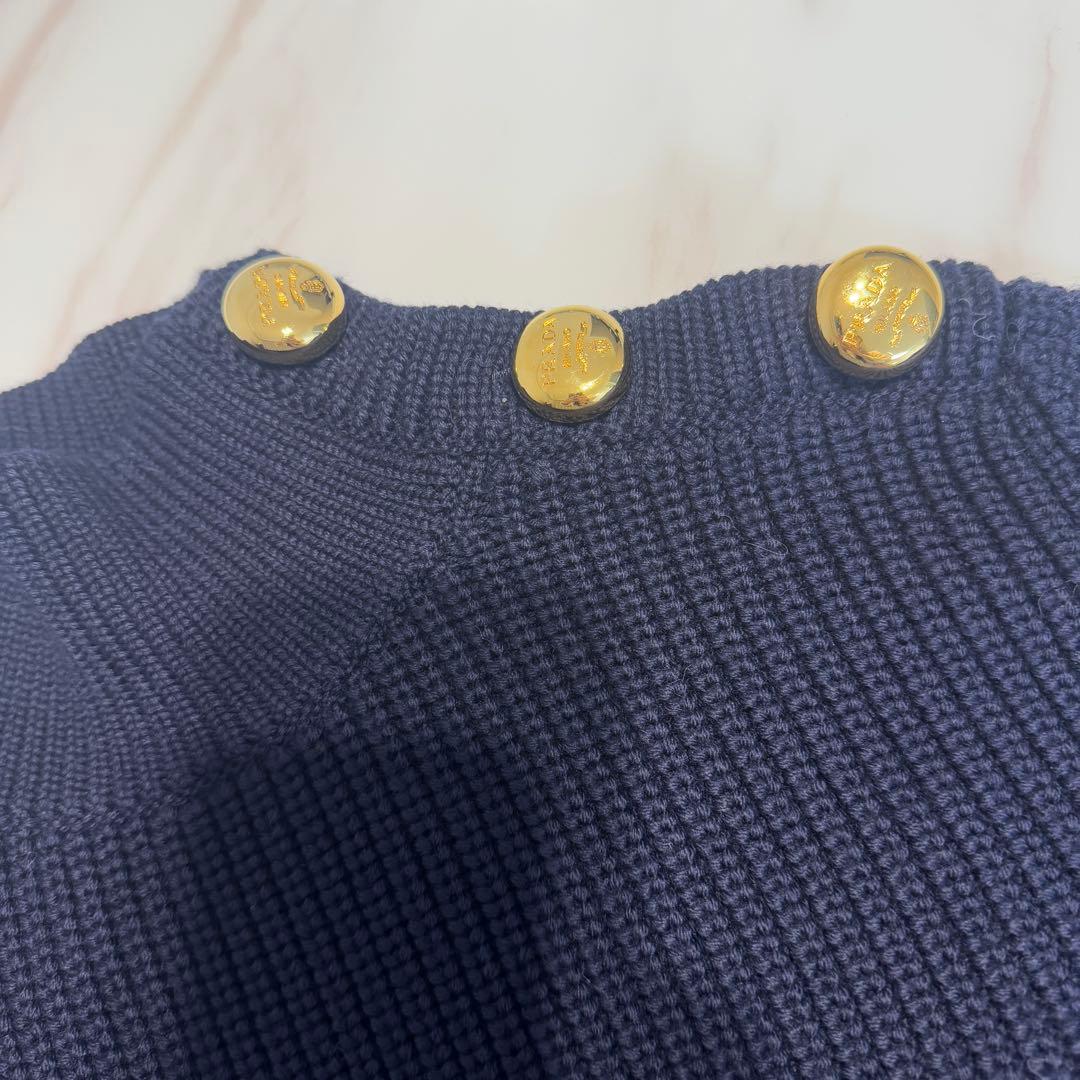 PRADA ネイビー ハイネックセーター