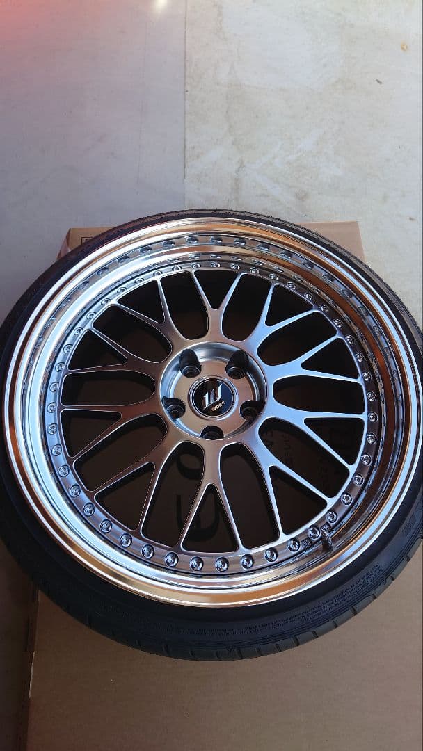 WORK ジスタンス W10M 20インチ 4本