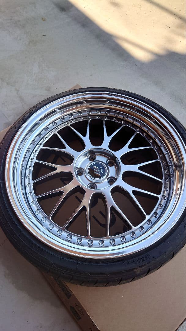 WORK ジスタンス W10M 20インチ 4本