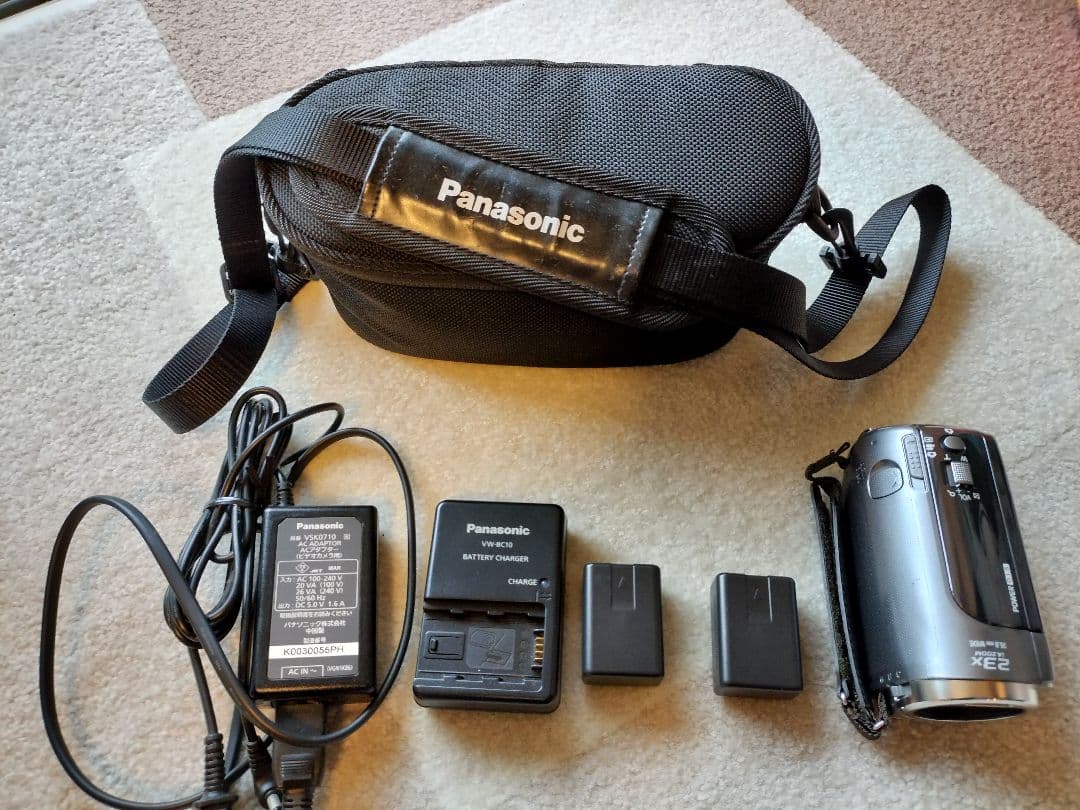 パナソニック Panasonic HDC-TM35 ビデオカメラ