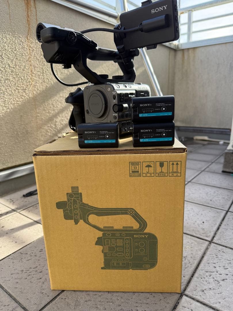 SONY FX6＆バッテリー＆チャージャーセット