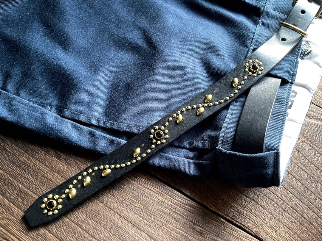 スタッズナローロングベルト　24㎜　 真鍮　フラワー　HTC CALEE