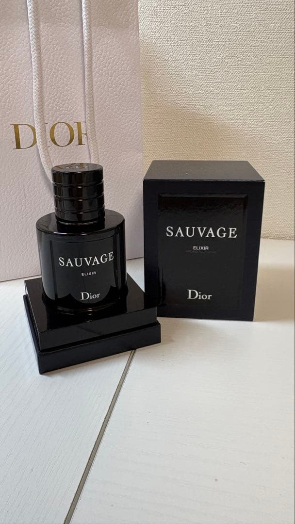 Dior Sauvage Elixir 香水