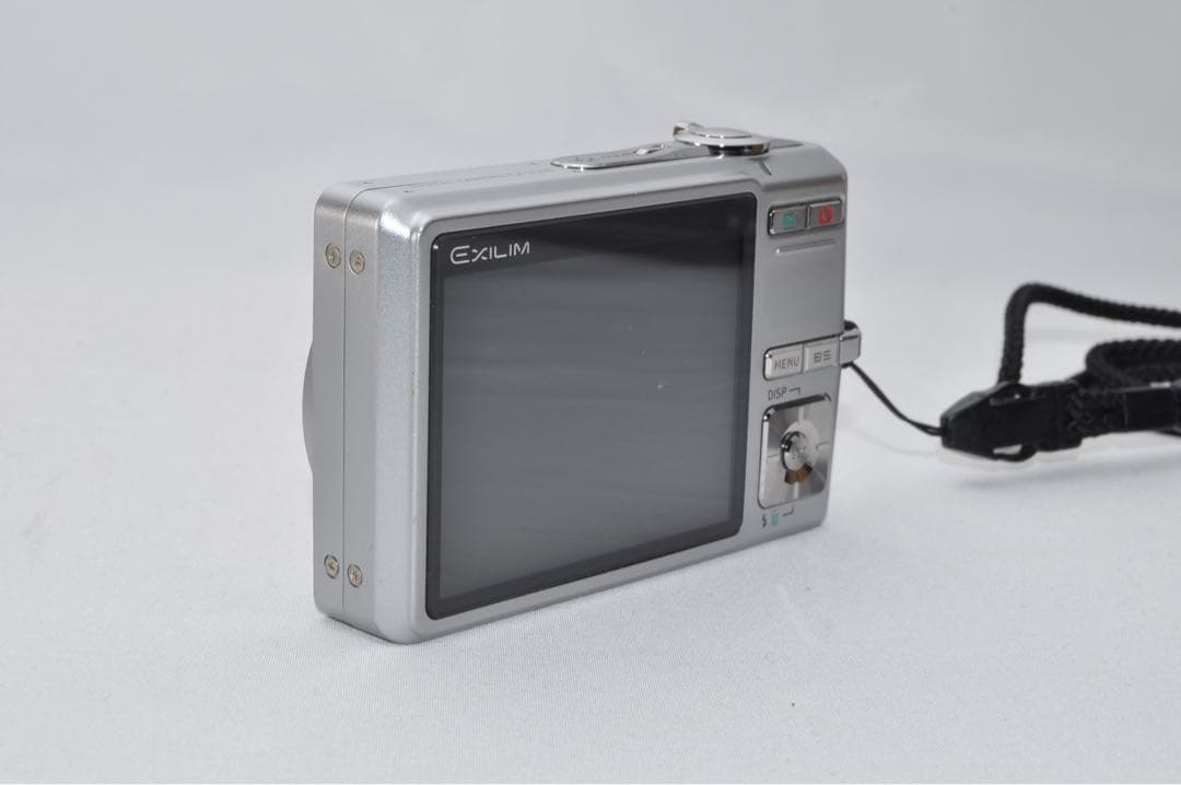 ☆美品☆ CASIO カシオ EX-Z500 コンパクト デジタル カメラ