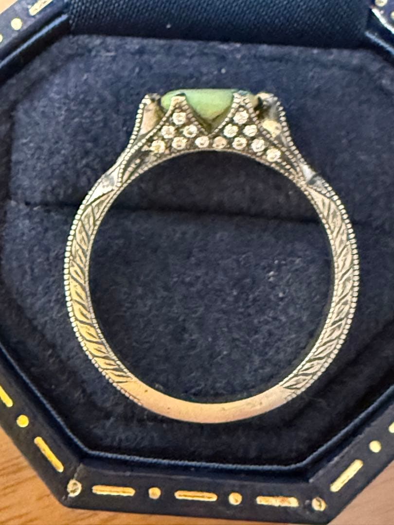 hum 半人前　シルバーリング　ダイヤ　オパール 12号　代官山蔦屋書店にて購入