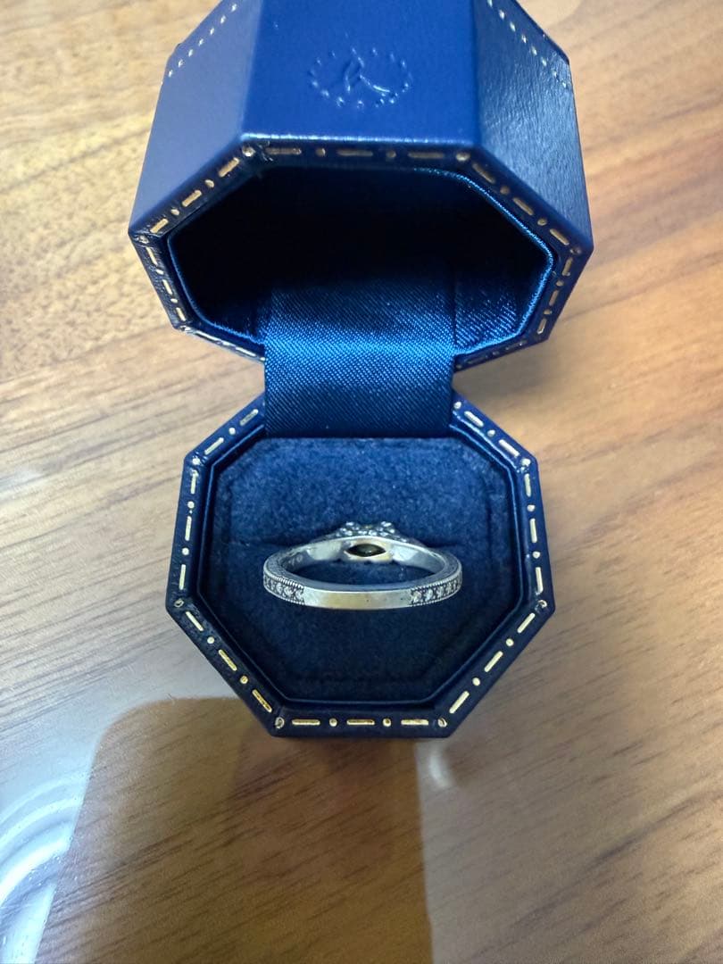 hum 半人前　シルバーリング　ダイヤ　オパール 12号　代官山蔦屋書店にて購入