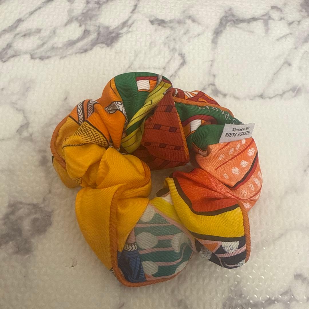 HERMES シルク ヘアシュシュ マルチカラー