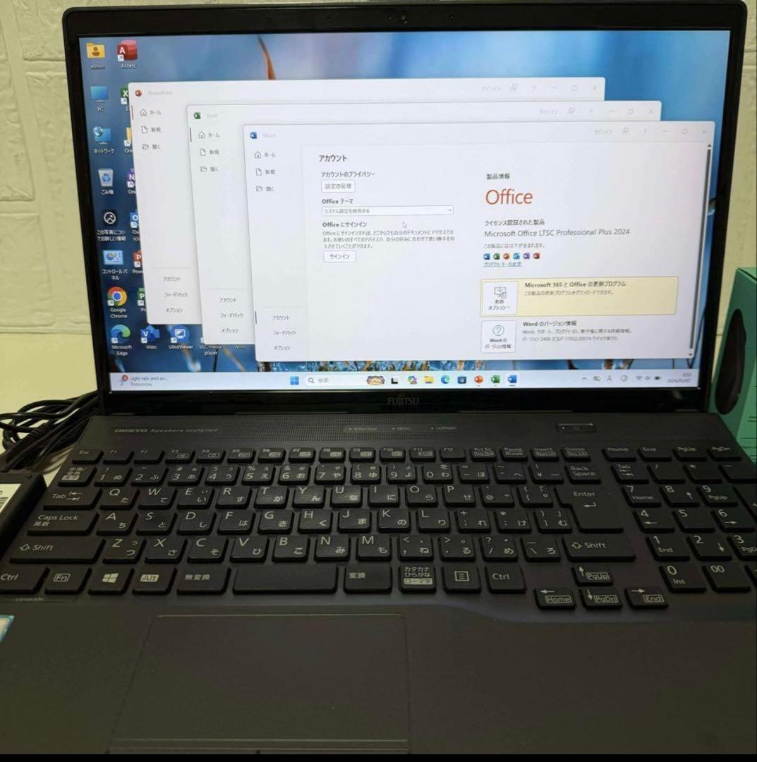 Windows11 オフィス付きSSDサクサク起動メモリ8GB 富士通ノートPC