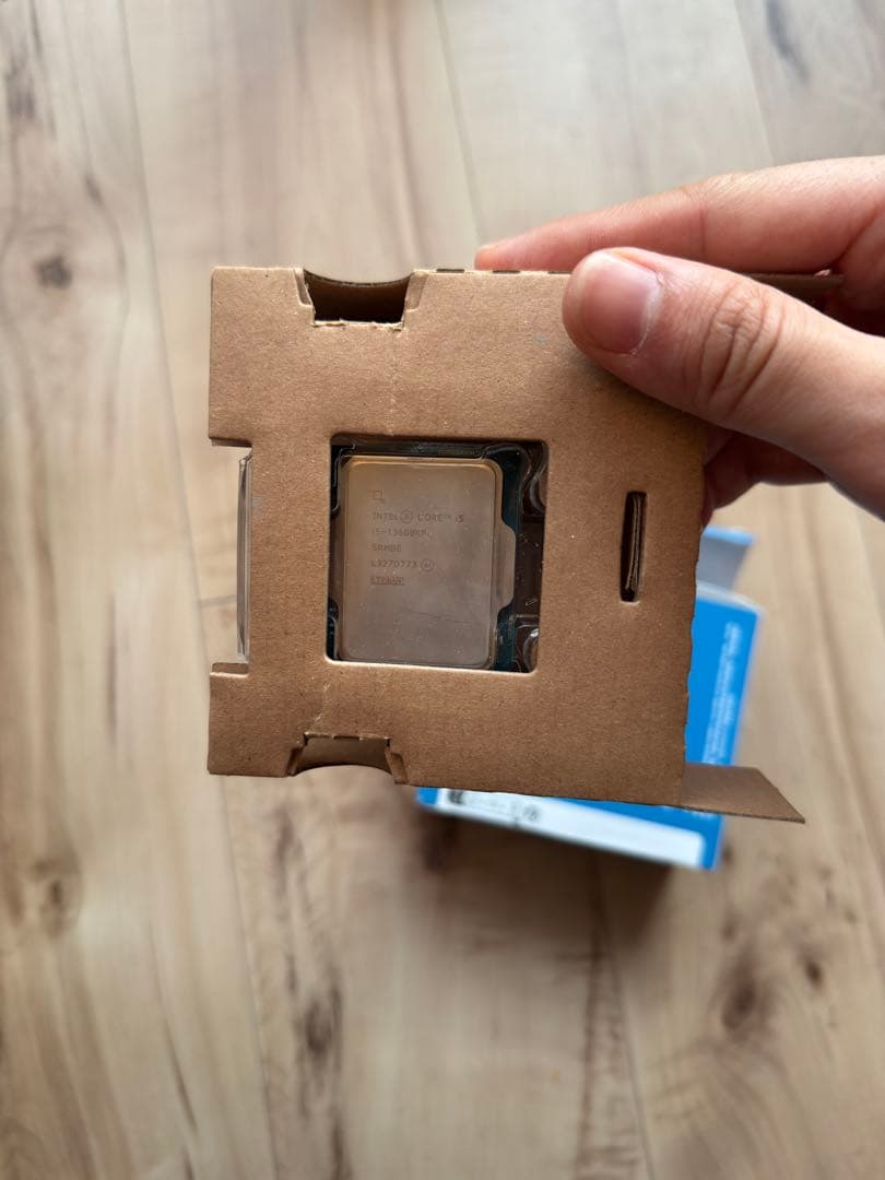 CPU Intel Core i5-13600KF CPU