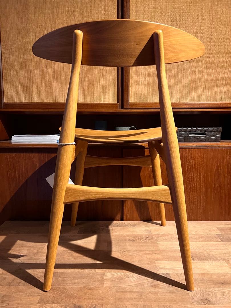 CH33T カール・ハンセン＆サン 【オーク材/ウォルナット】ラッカー仕上げ