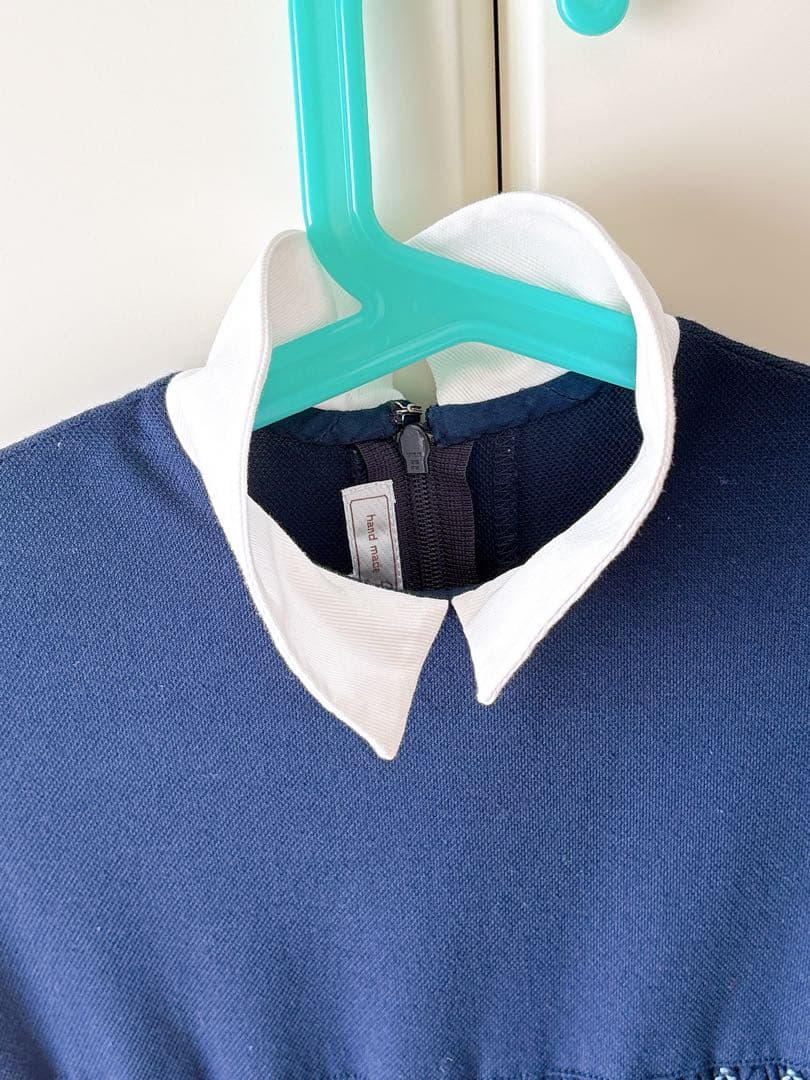 白金 よつば　ネイビー 半袖ワンピース 襟付き