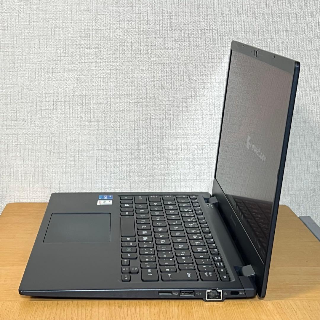 【中古美品】DYNABOOK G83/HS i5第11世代16GBメモリ