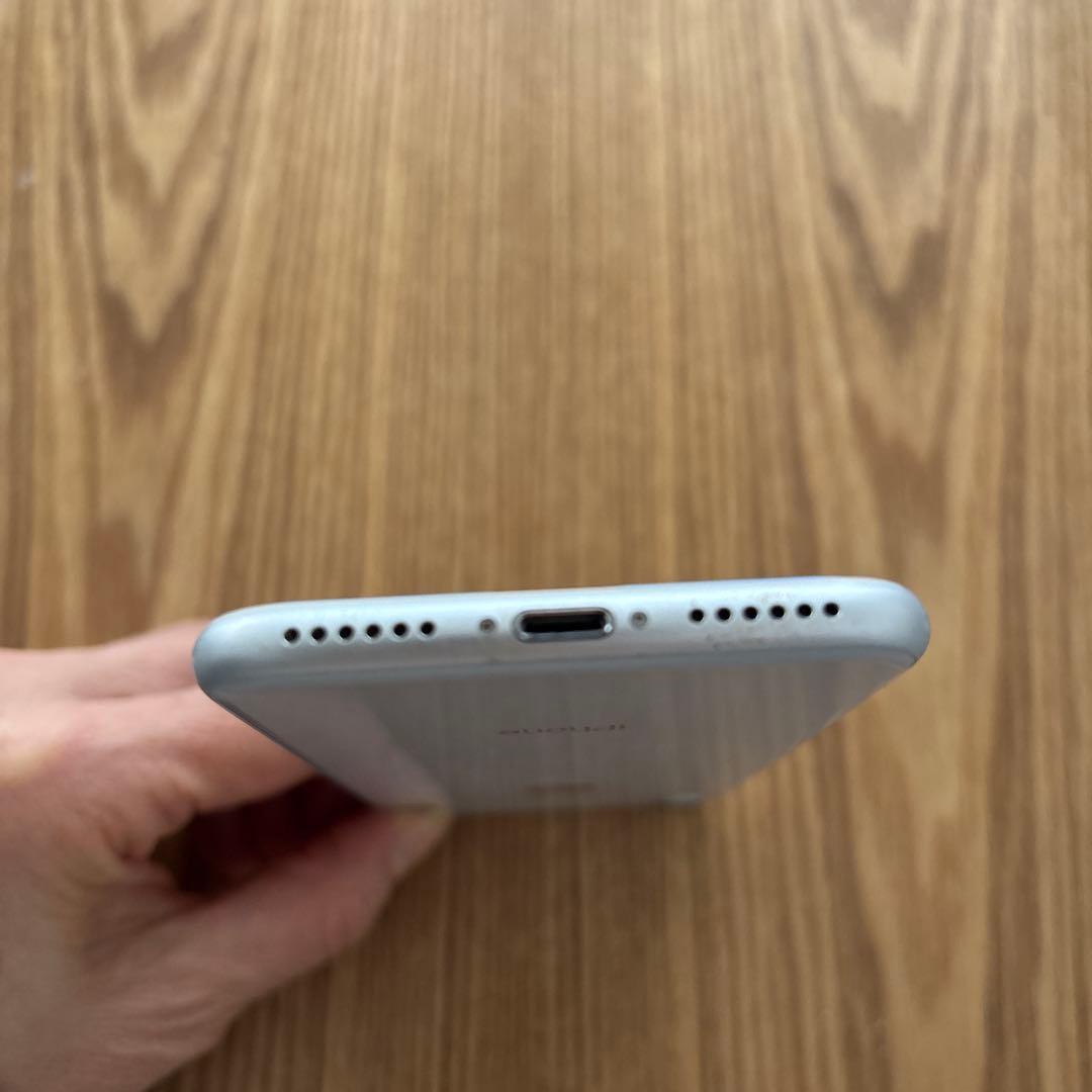 Apple スマートフォン iPhone 8 シルバー 本体