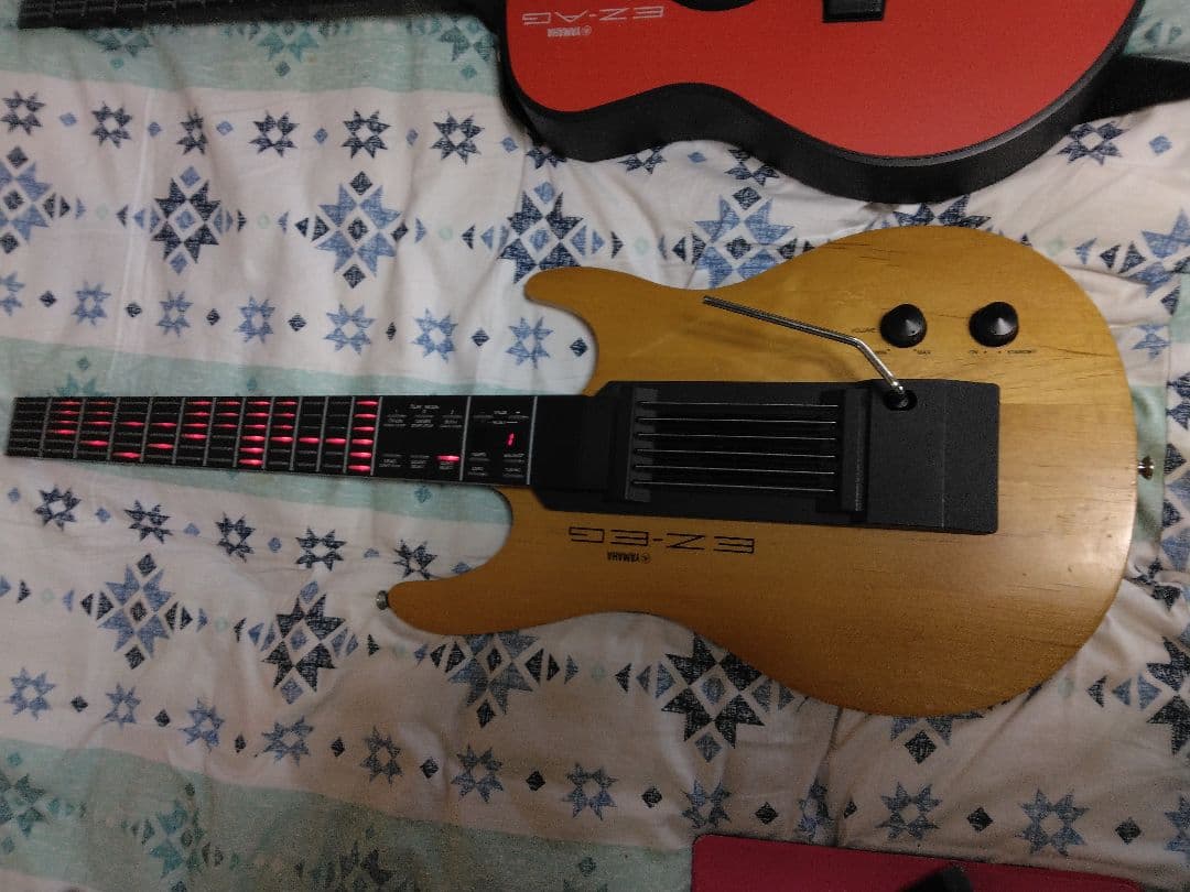 ✴ヤマハEZ-EG完動品✴電子ギター
