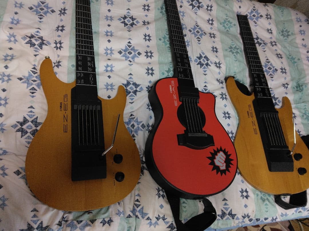 ✴ヤマハEZ-EG完動品✴電子ギター