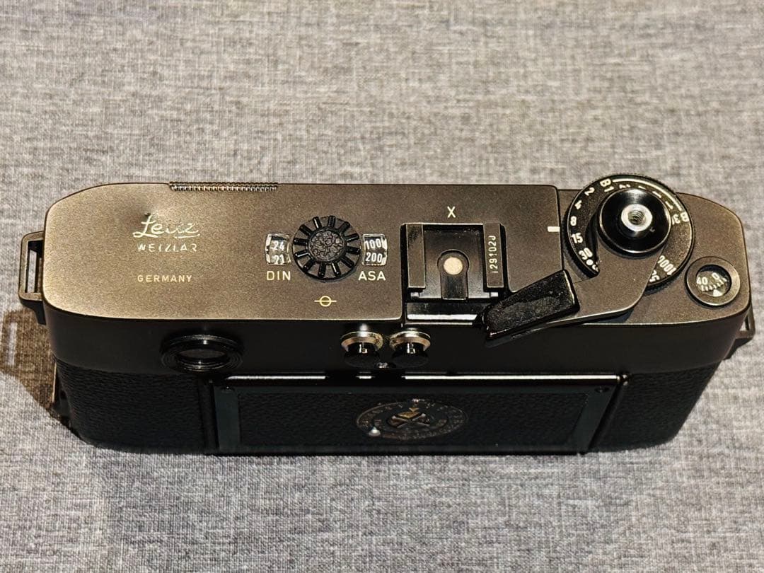 フィルムカメラ Upgraded Leica M5: Voltage changed 3Lug