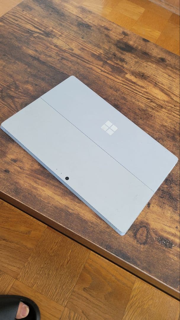 Microsoft Surface Pro 4 本体 i5 8G 256G充電器