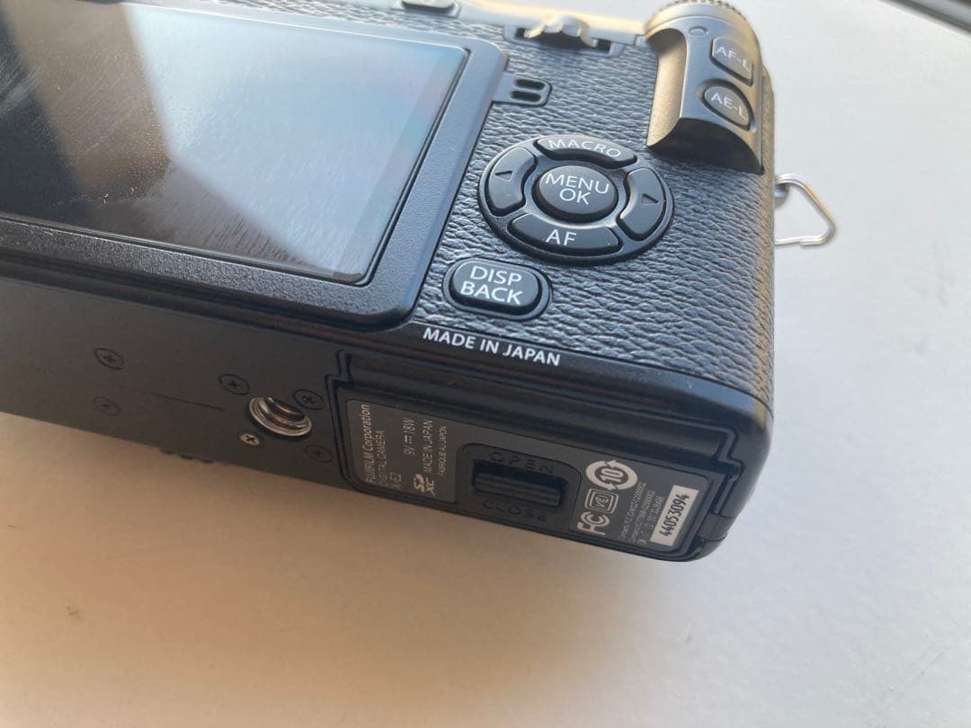 FUJIFILM X-E2 ミラーレス一眼カメラ　ボディ