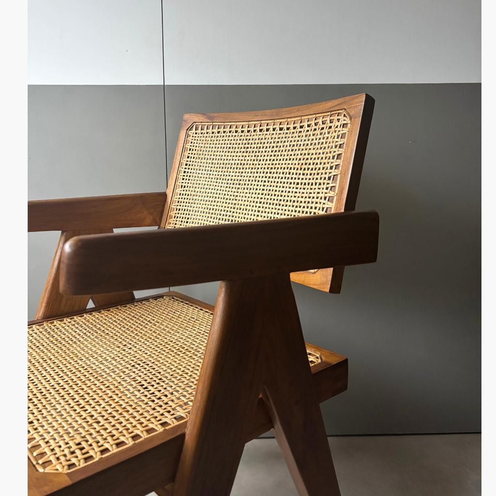 Vレッグオフィスチェア PH28 ピエール・ジャンヌレ