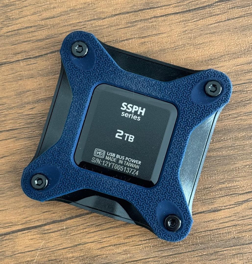 I-O DATA ポータブルSSD 　SSPH-UA2N/E　2TB