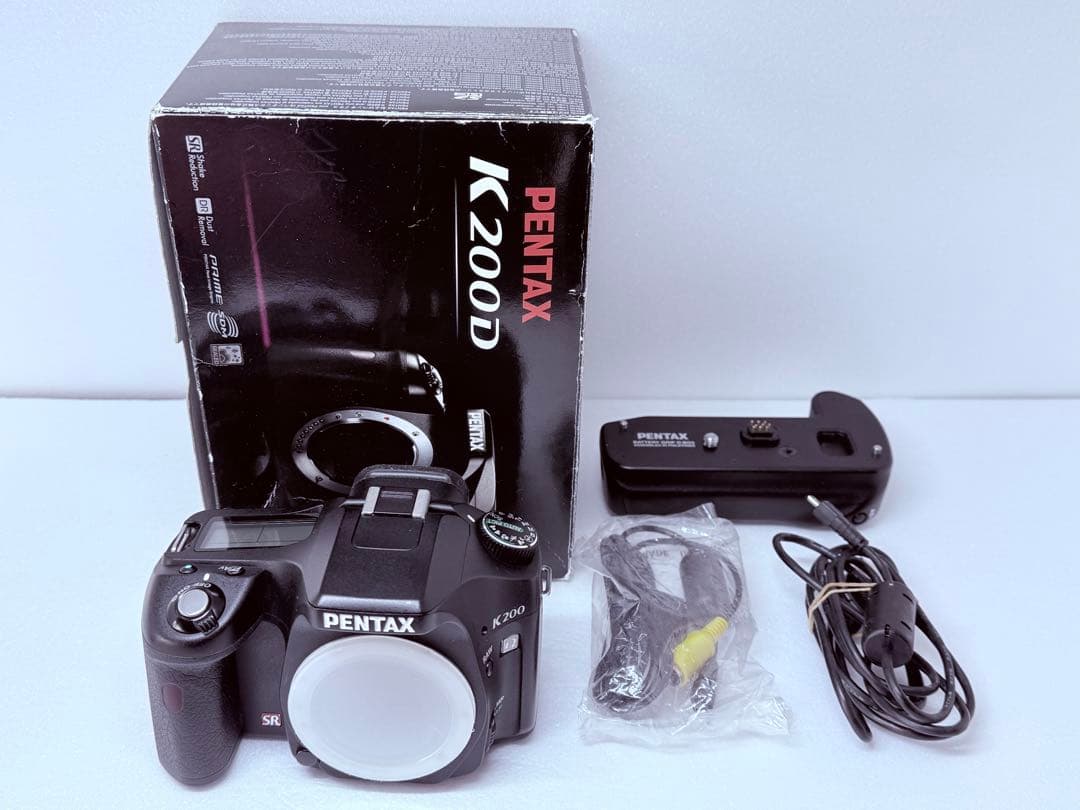 PENTAX K200D ボディ 動作確認済 グリップ付 デジタル一眼レフ