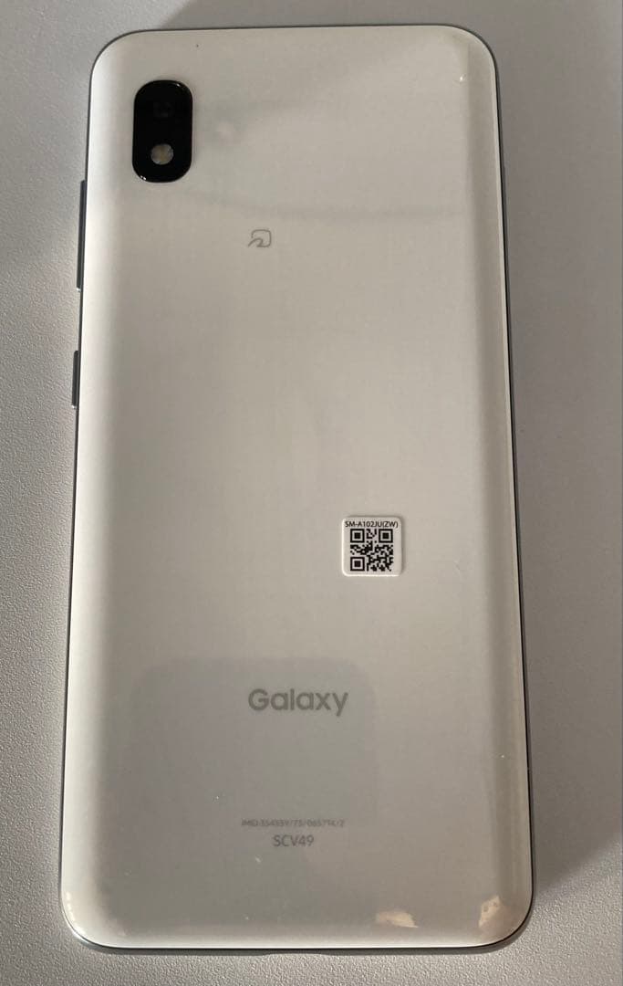 au Galaxy A21 SCV49 ホワイト