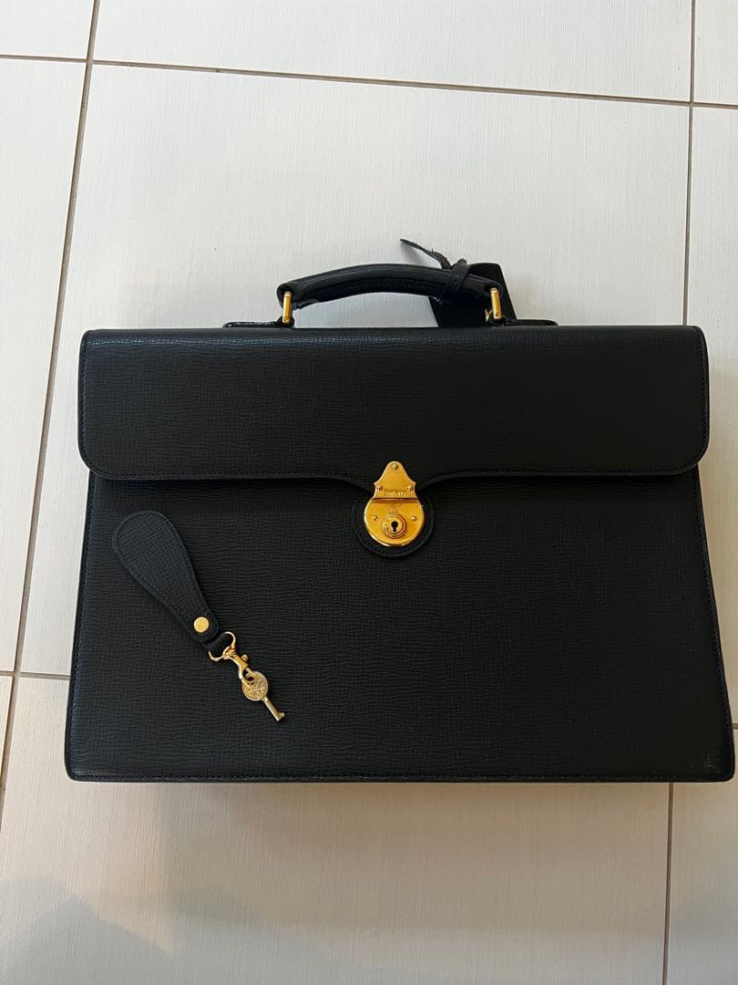 バーバリー　ビジネスバッグ