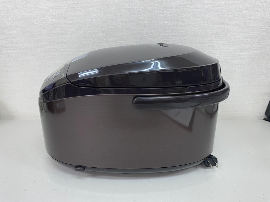 美品 タイガー IHジャー炊飯器10合炊き JPW-D180 炊飯ジャー