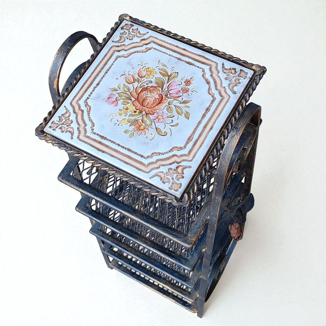 ローズ　アイアンラック　ルームシューズラック　タイル　アンティーク　カントリー