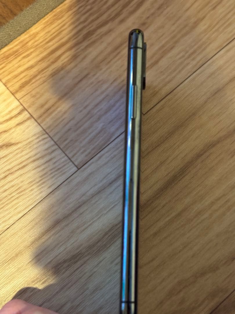 Apple iPhone X 本体 64GB