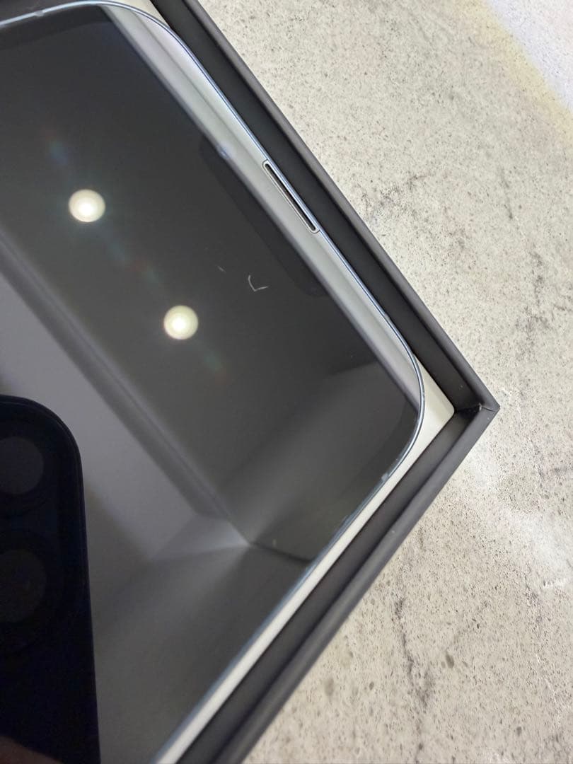 iPhone 13 Pro シエラブルー 256GB アメリカで購入