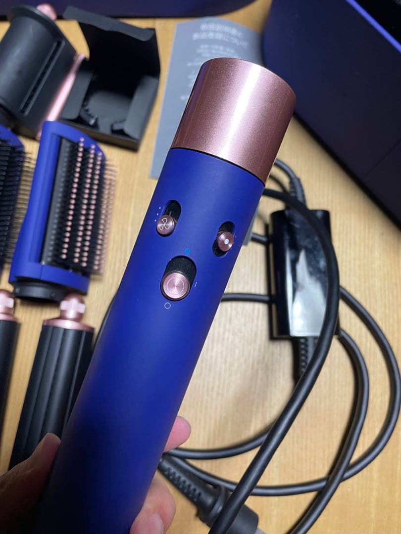 Dyson hs05 エアラップ　コンプリート　ロングマルチスタイラー