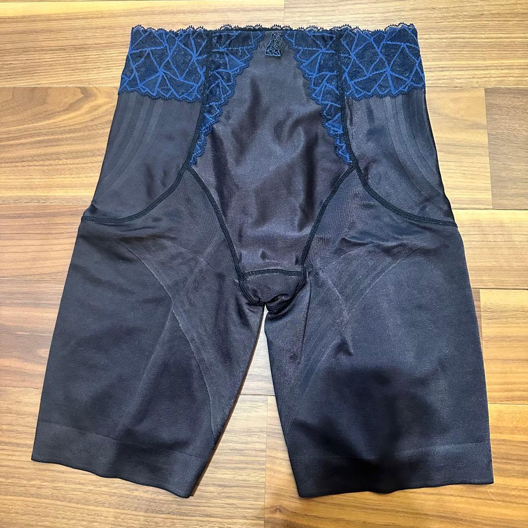 マルコ ロングガードルL(お値下げ中11000)