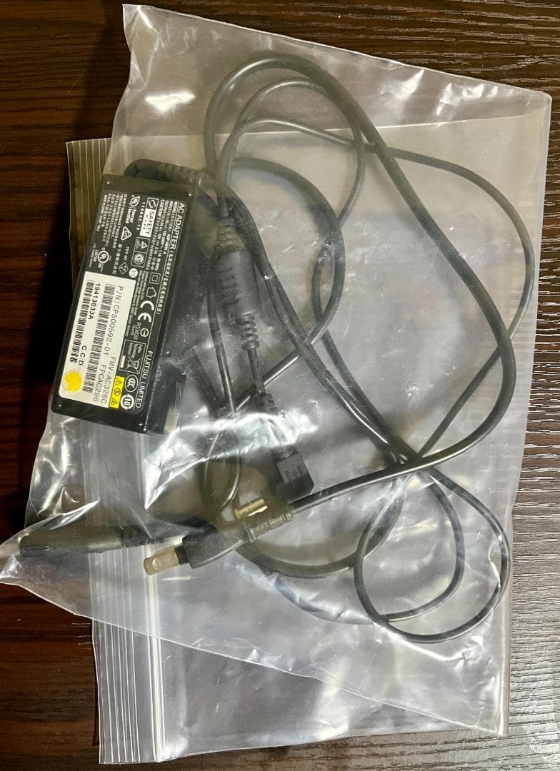 2019年発売 LIFEBOOK 938/S / 高速・軽量 / フルHD