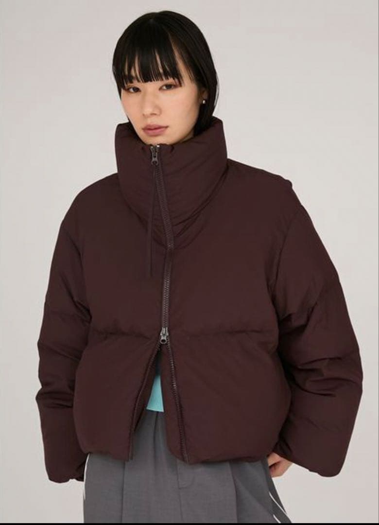 ★超美品★emmi エミ クロップドフォルムダウンコート　ブラウン 完売品