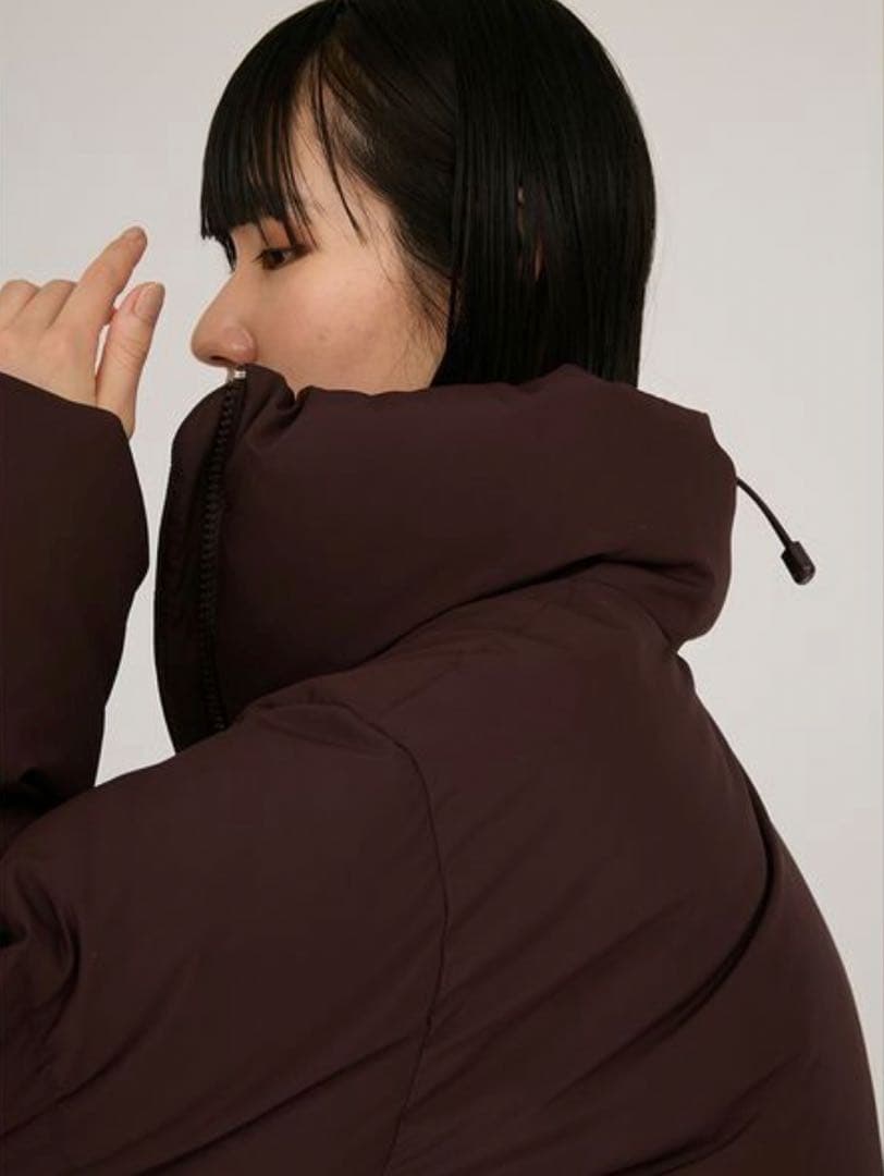 ★超美品★emmi エミ クロップドフォルムダウンコート　ブラウン 完売品