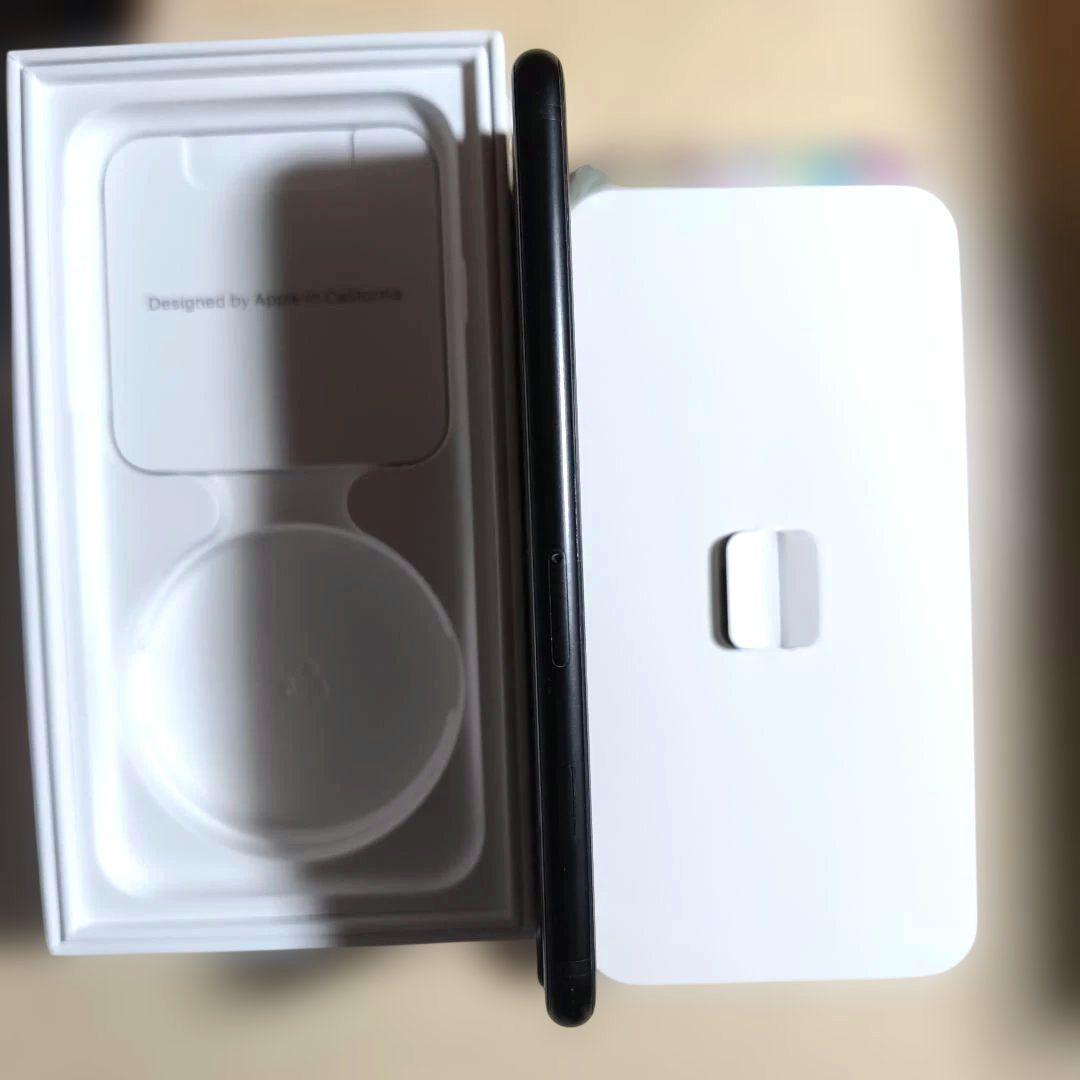 Apple iPhone SE2 本体